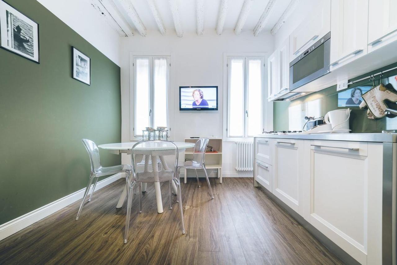 Gold By Wonderful Italy Apartment Venedig